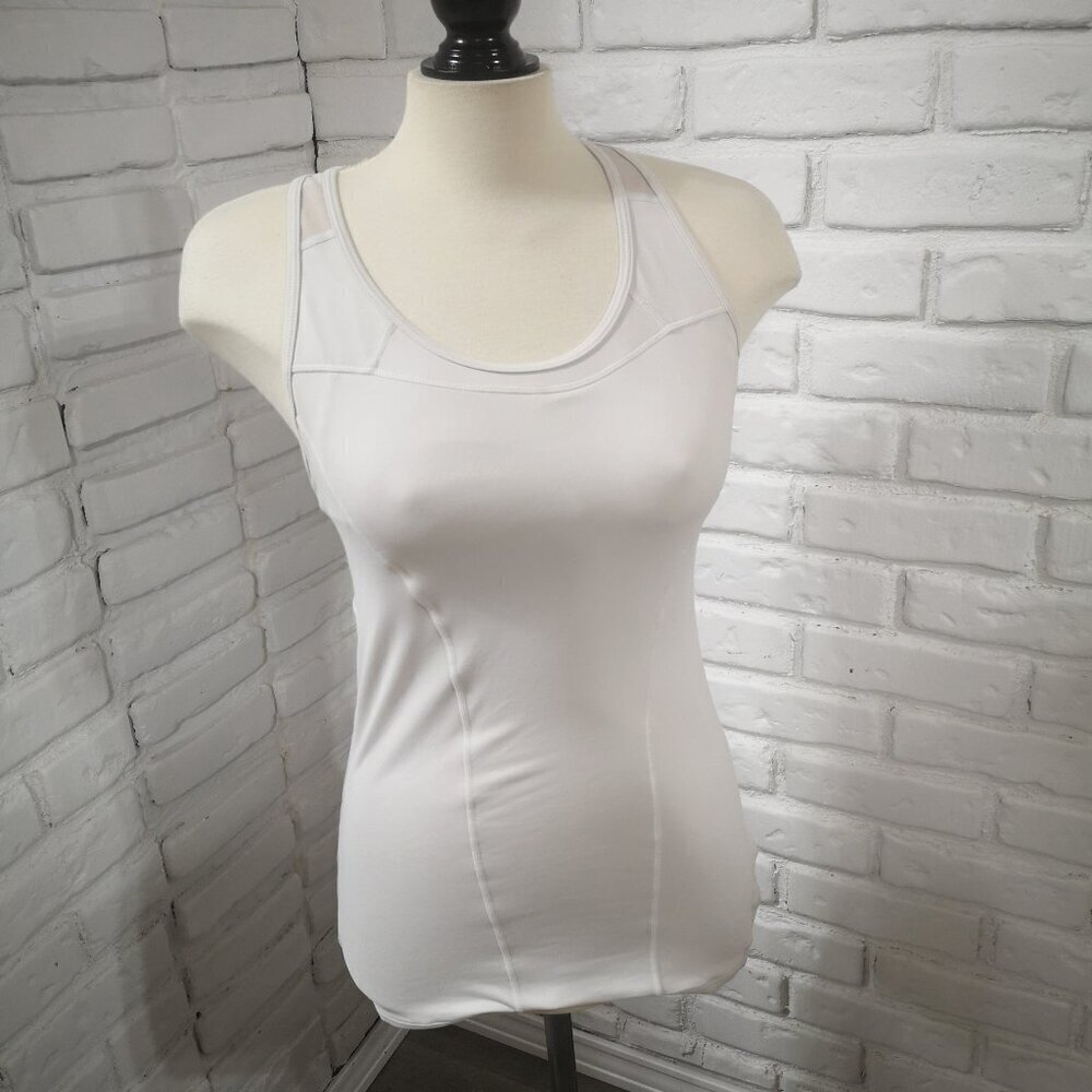 Lole Ladies Size Medium Cream Racer Back Fitted Athletic Top